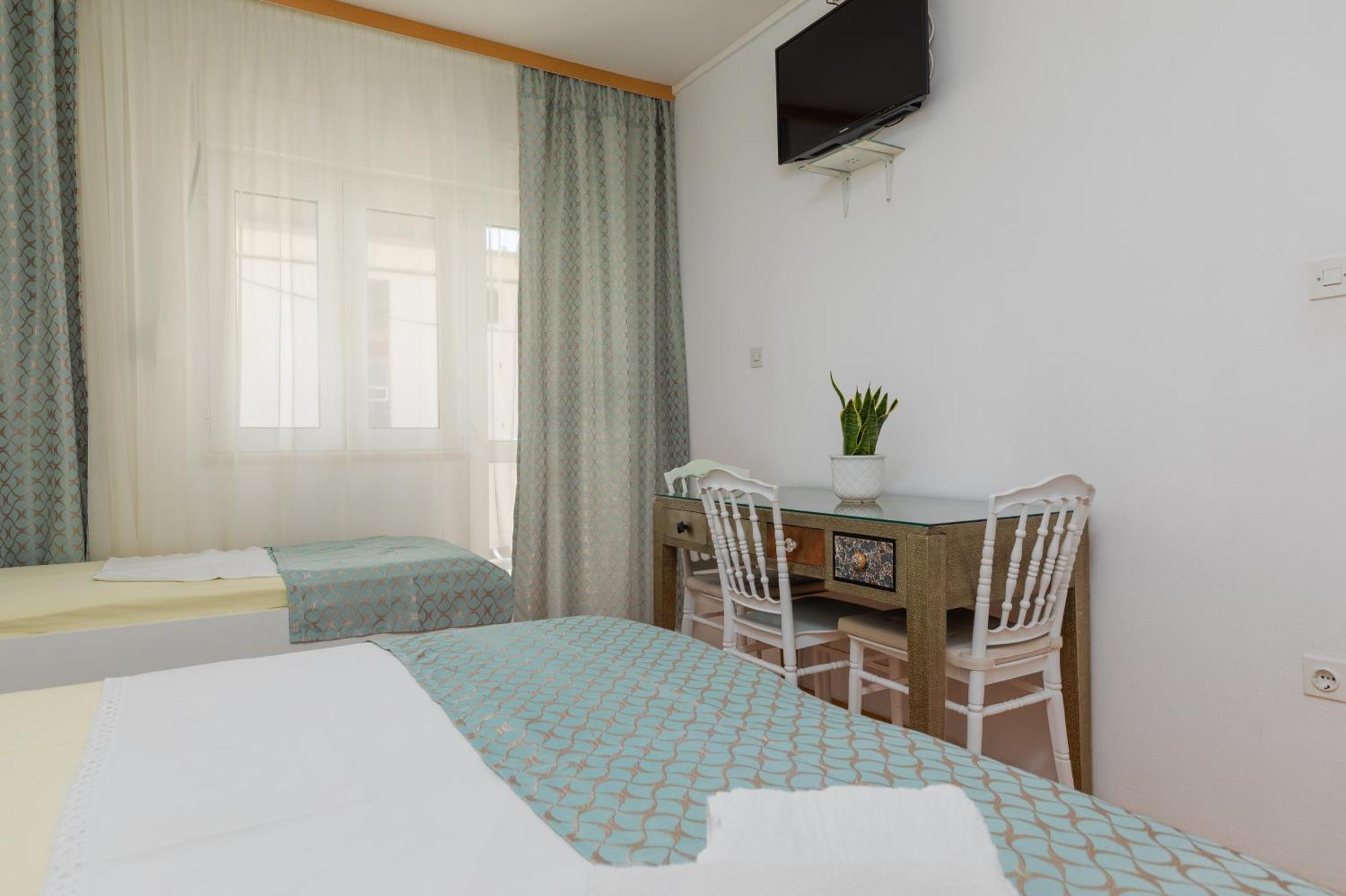Apartments By The Sea Duce, Omis - 2992 Dugi Rat Zimmer foto